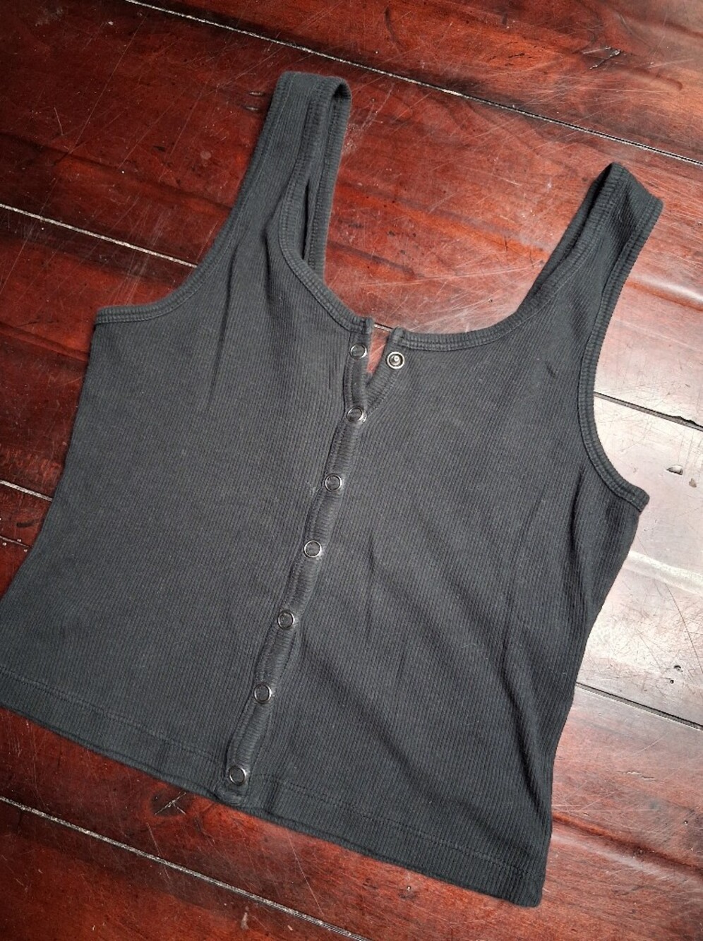 Hollister White Ribbed Button-Front Tank - Picture 2 of 5